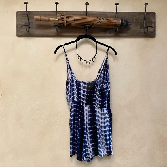 🪶3/$20 Boho Tie-Dye Navy Blue/White Super Soft Adj. Strap SHEIN Shorts Romper-S - Picture 5 of 16
